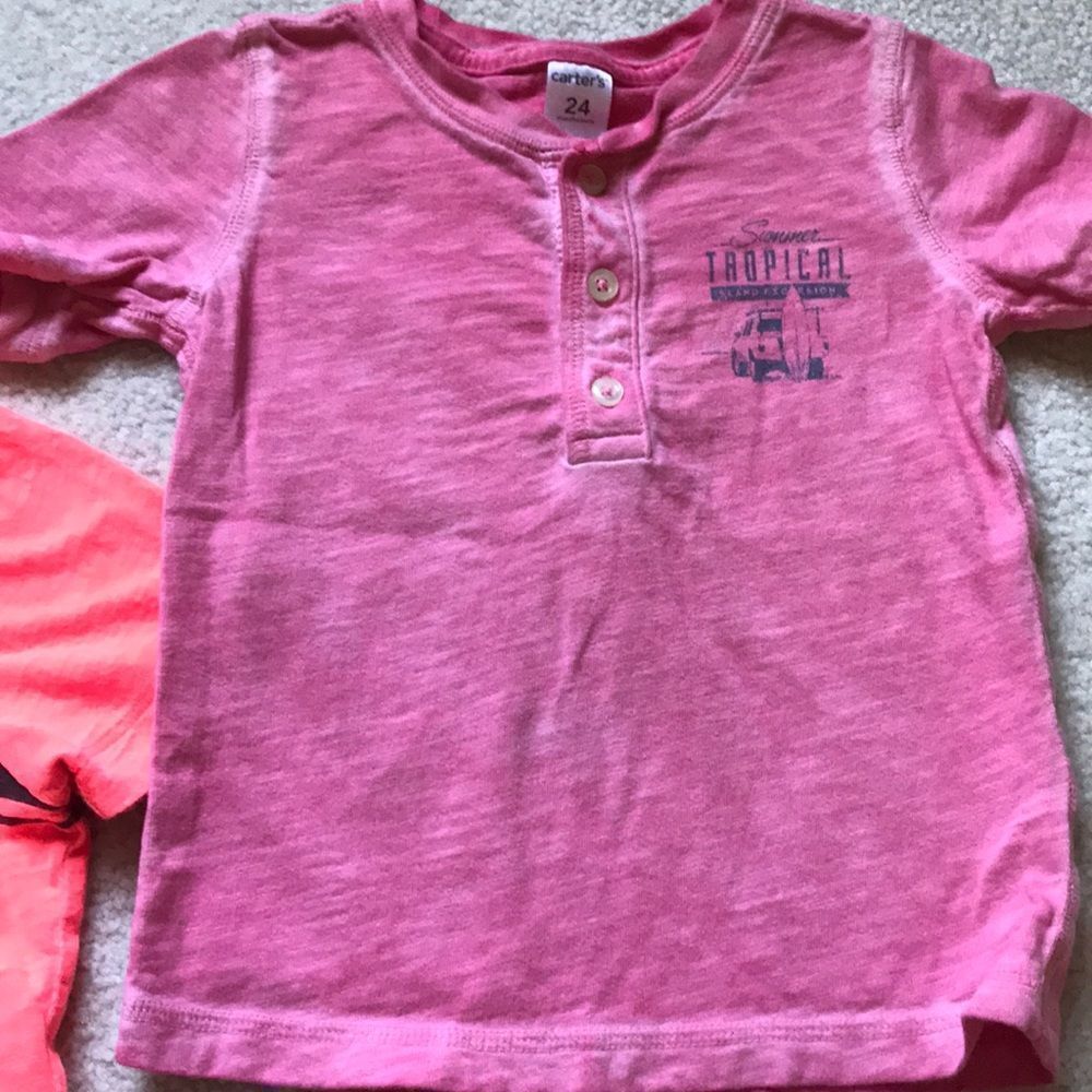 2 t-shirts - Picture 3 of 3